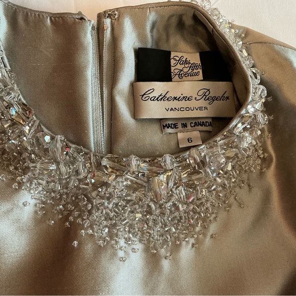 Catherine Regehn Silver elegant cocktail dress size 6 - Picture 7 of 12